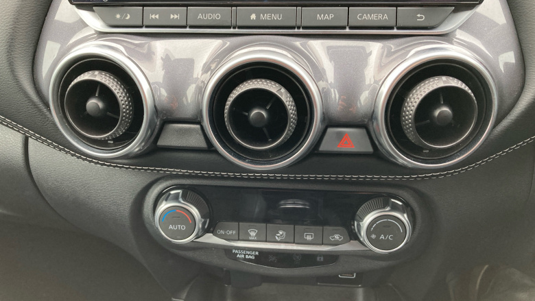 Nissan Juke 1.0 DiG-T 114 N-Connecta 5dr Petrol Hatchback